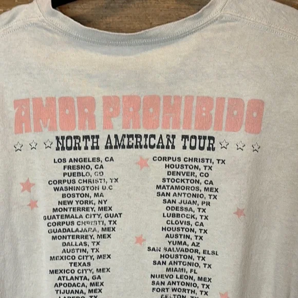 Authentic Selena Concert Graphic T-Shirt collectible - Picture 6 of 8